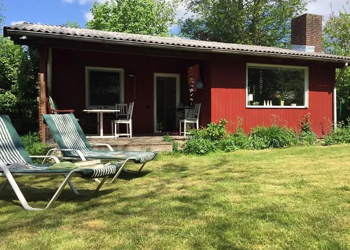 Schwedenhaeuschen-am-see-einfach-lagom Vakantiehuis Bistensee