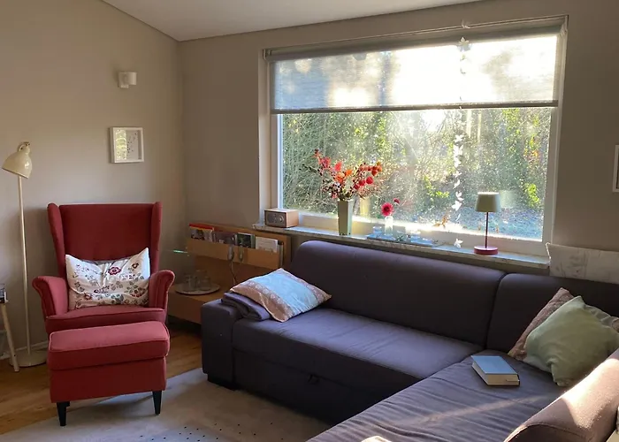 Schwedenhaeuschen-am-see-einfach-lagom *